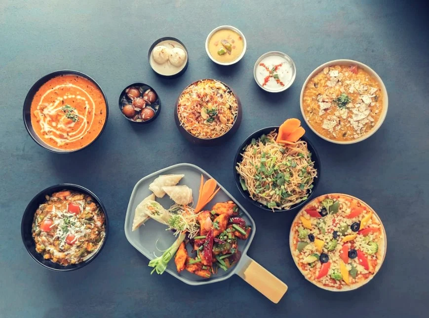 A'La Liberty, a classy Hyderabad eatery, serves delicious Indian, Continental and other meals, and is known for its friendly staff and great food. Try the popular Vegetarian Haleem, grilled sandwiches, pizzas, and American Ice-cream sodas.