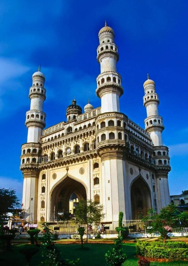 Charminar, one of the iconic tourist places in Hyderabad, is a stunning monument with four minarets. The Charminar is surrounded by bustling markets, making it a popular destination for tourists to experience the vibrant culture and architecture of Hyderabad.